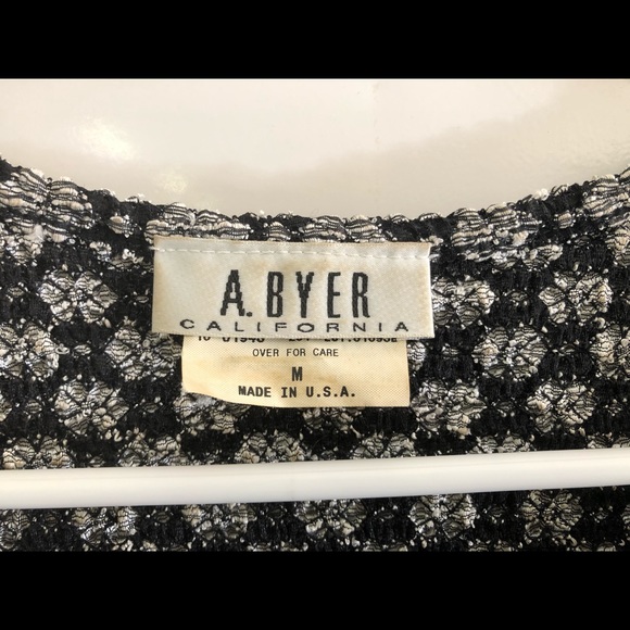 Top - Picture 2 of 2